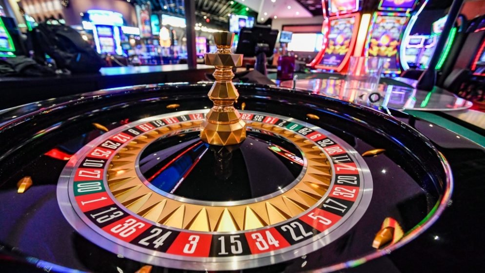 Penn National Gaming Opens Hollywood Morgantown Casino in Berks County